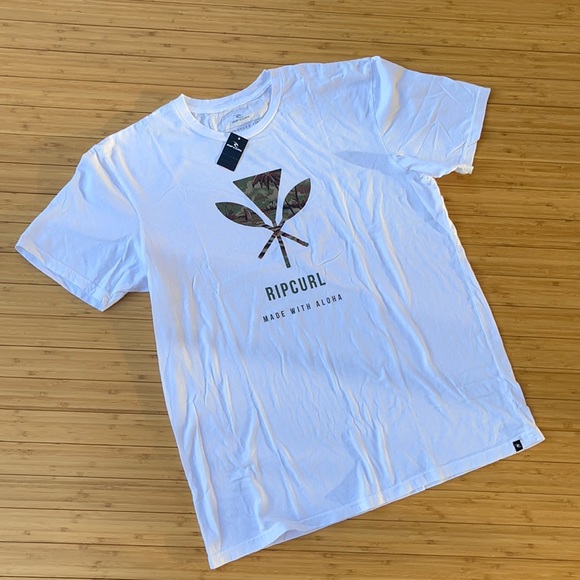 Rip Curl Other - 🔷🔹RIP CURL SHORT SLEEVE SHIRT🔹🔷